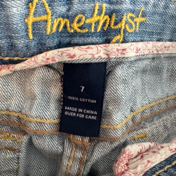 Amethyst Jeans Distressed Denim Mini Skirt Light Wash Blue Frayed Hem Size‎ 7 - Picture 5 of 5